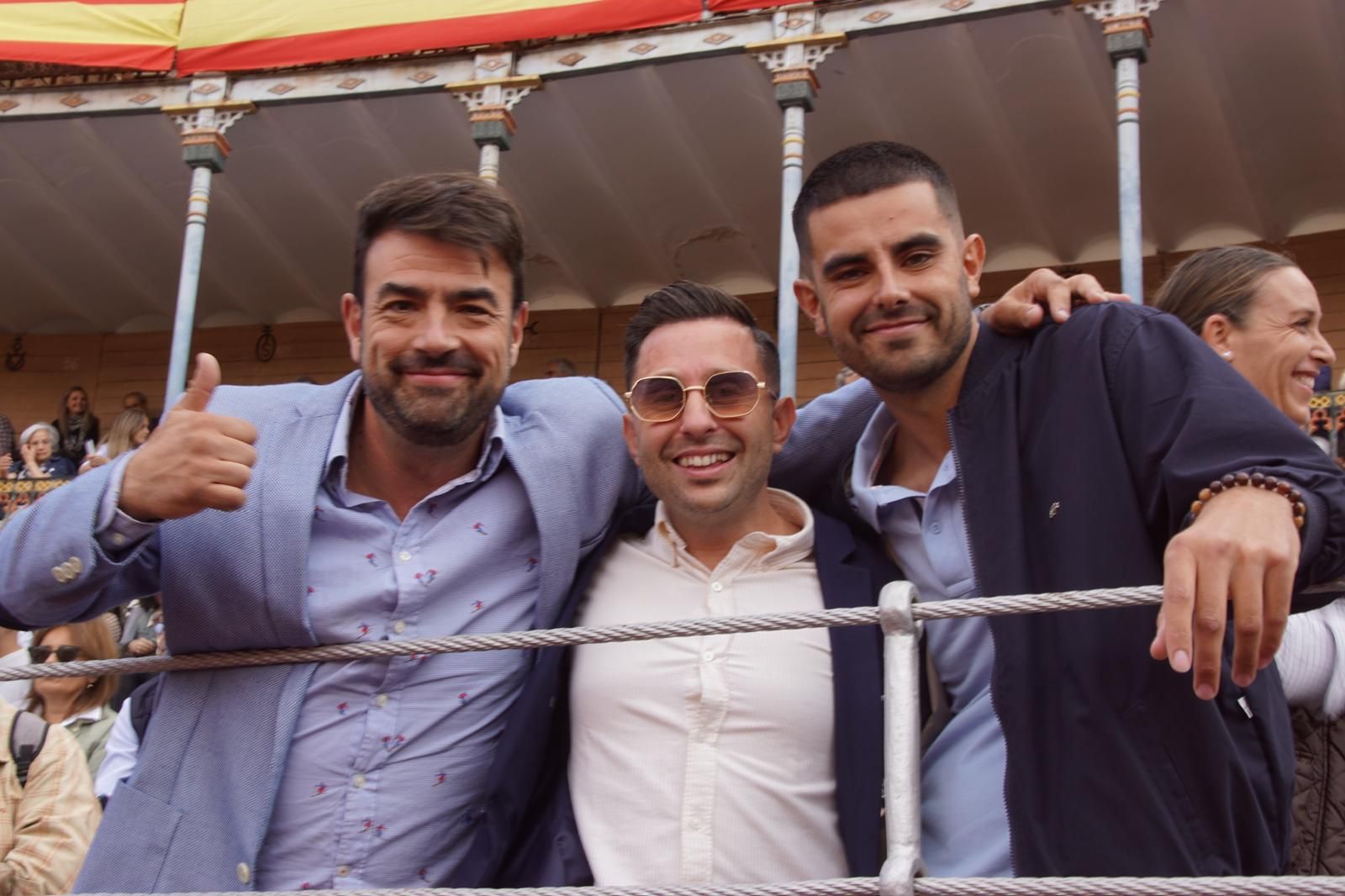 resumen-fotografico-del-ambiente-en-los-tendidos-de-la-glorieta-durante-la-corrida-concurso-22-de-septiembre-fotos-juanes-76