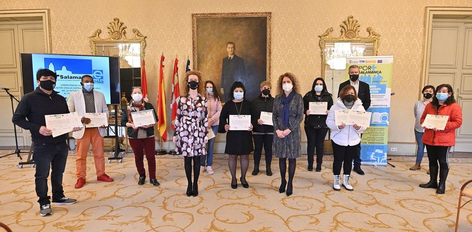 Entrega de los diplomas en el Ayuntamiento