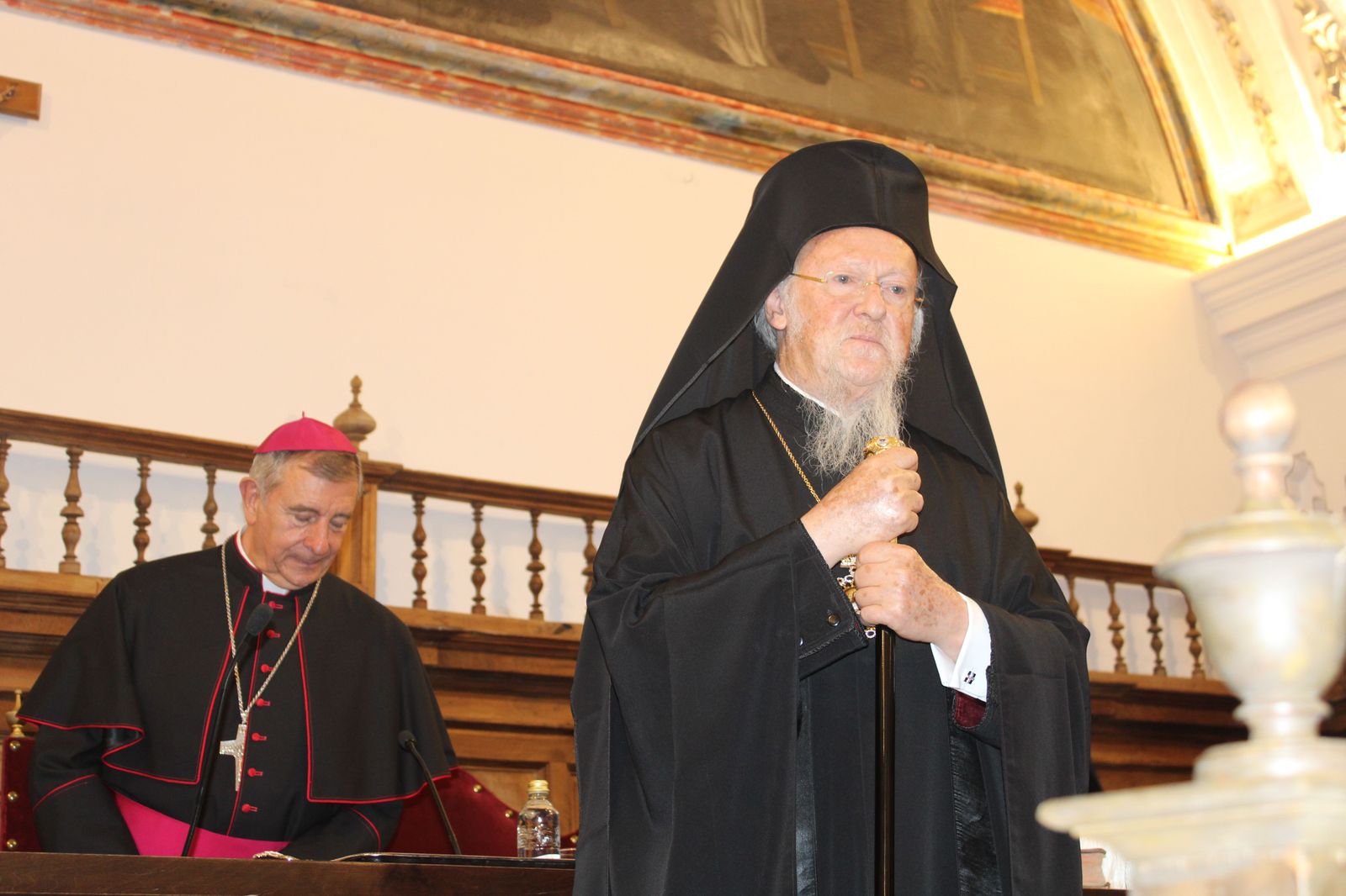 investidura-como-doctor-honoris-causa-de-la-universidad-pontific-11