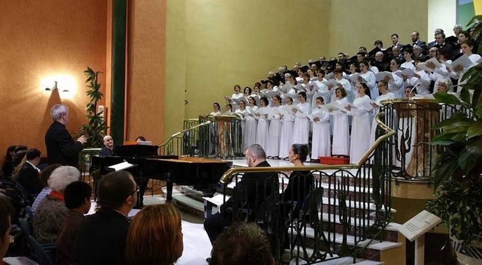 El Orfeón Donostiarra deja sin aliento a los toresanos con el Réquiem Alemán de Brahms