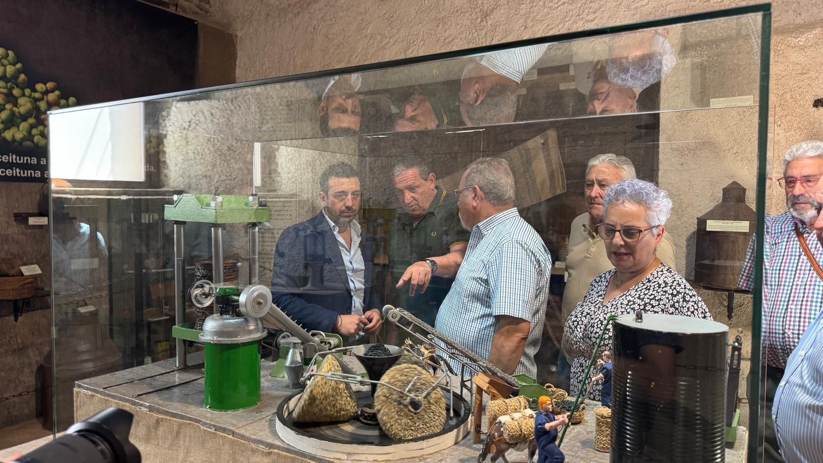 El aceite de oliva como “producto estrella de los Arribes”. Inauguración del Centro de Interpretación-Museo del Aceite.