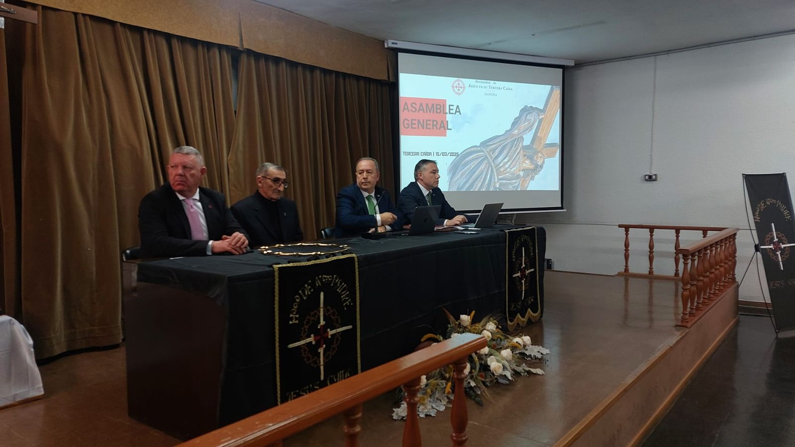 Asamblea de la Tercera Caída.