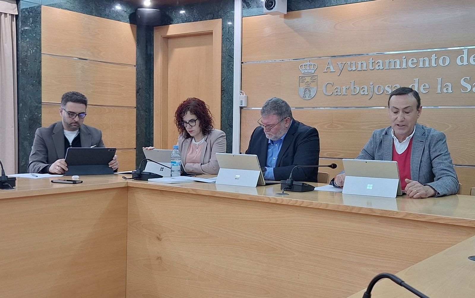 Presentación presupuestos Carbajosa