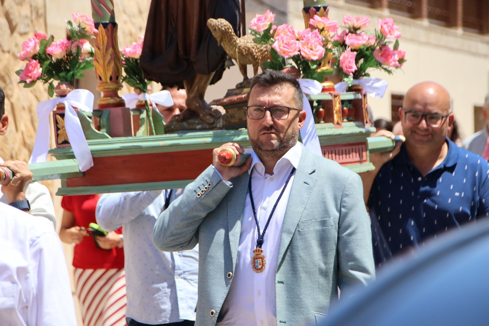 Castellanos de Villiquera Misa y procesión