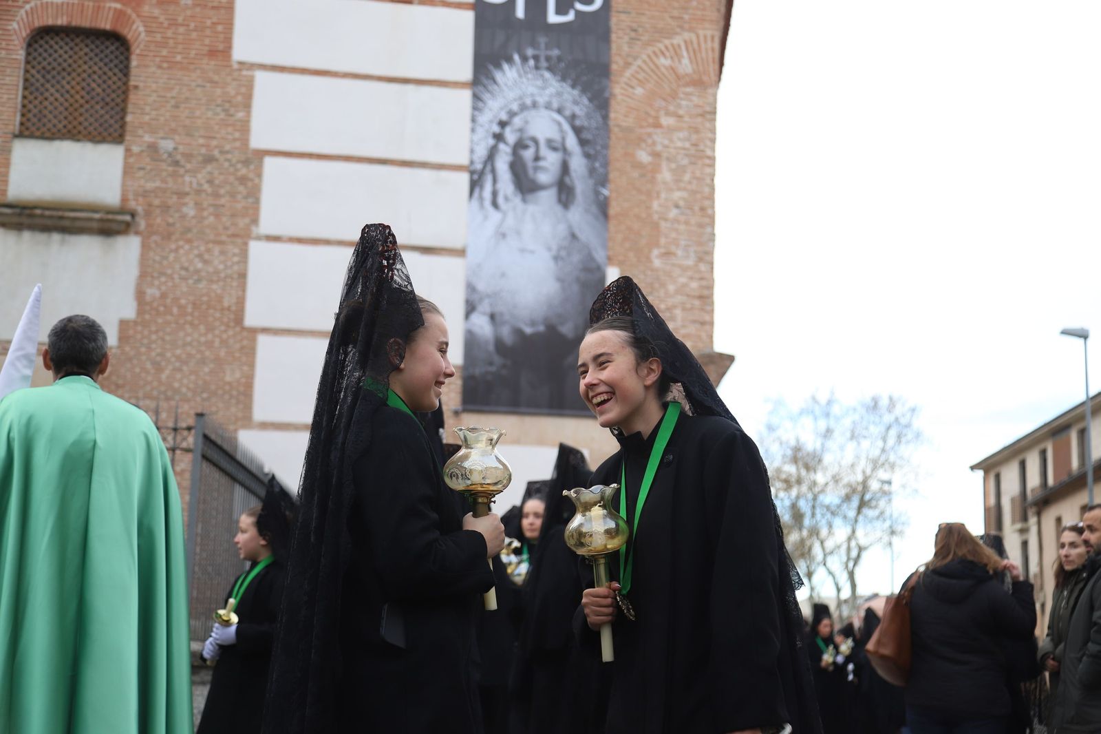 GALERÍA | Revive en imágenes la procesión de la Virgen de la Esperanza