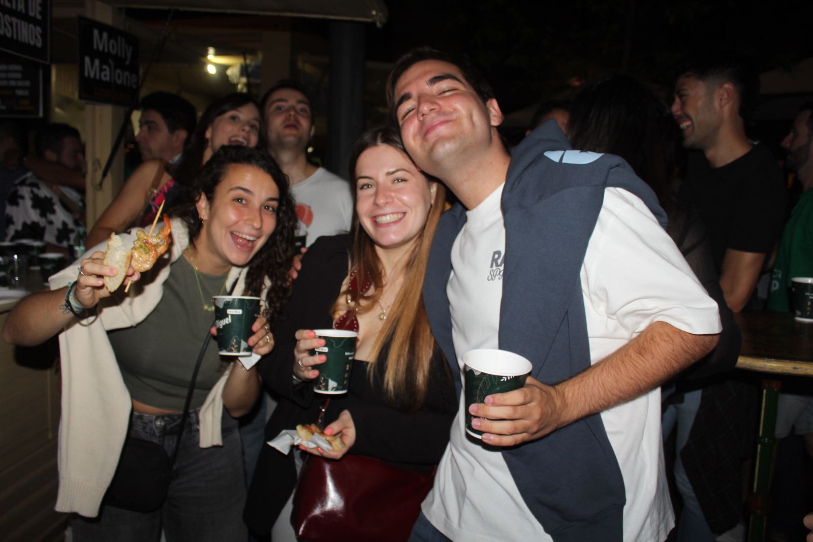 Ambiente en la Feria de Día en la tarde de este sábado