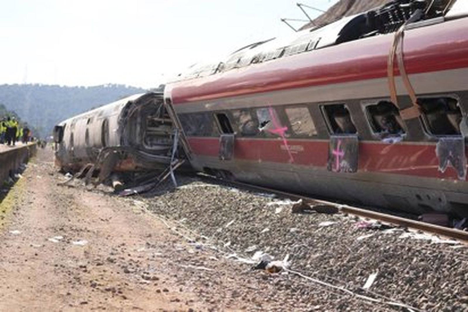 Uno de los vagones del tren de Iryo que descarriló, a 20 de enero de 2026, en Adamuz, Córdoba, Andalucía - Joaquin Corchero - Europa Press