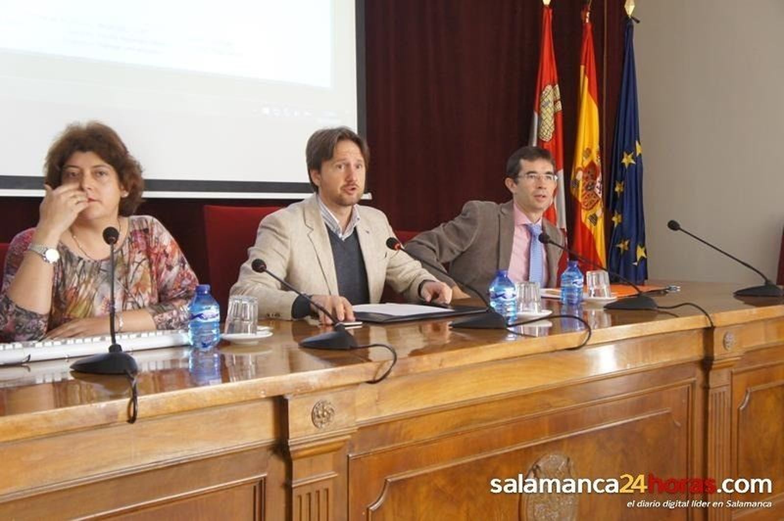 Conferencia en Derecho sobre transparencia en las administraciones públicas