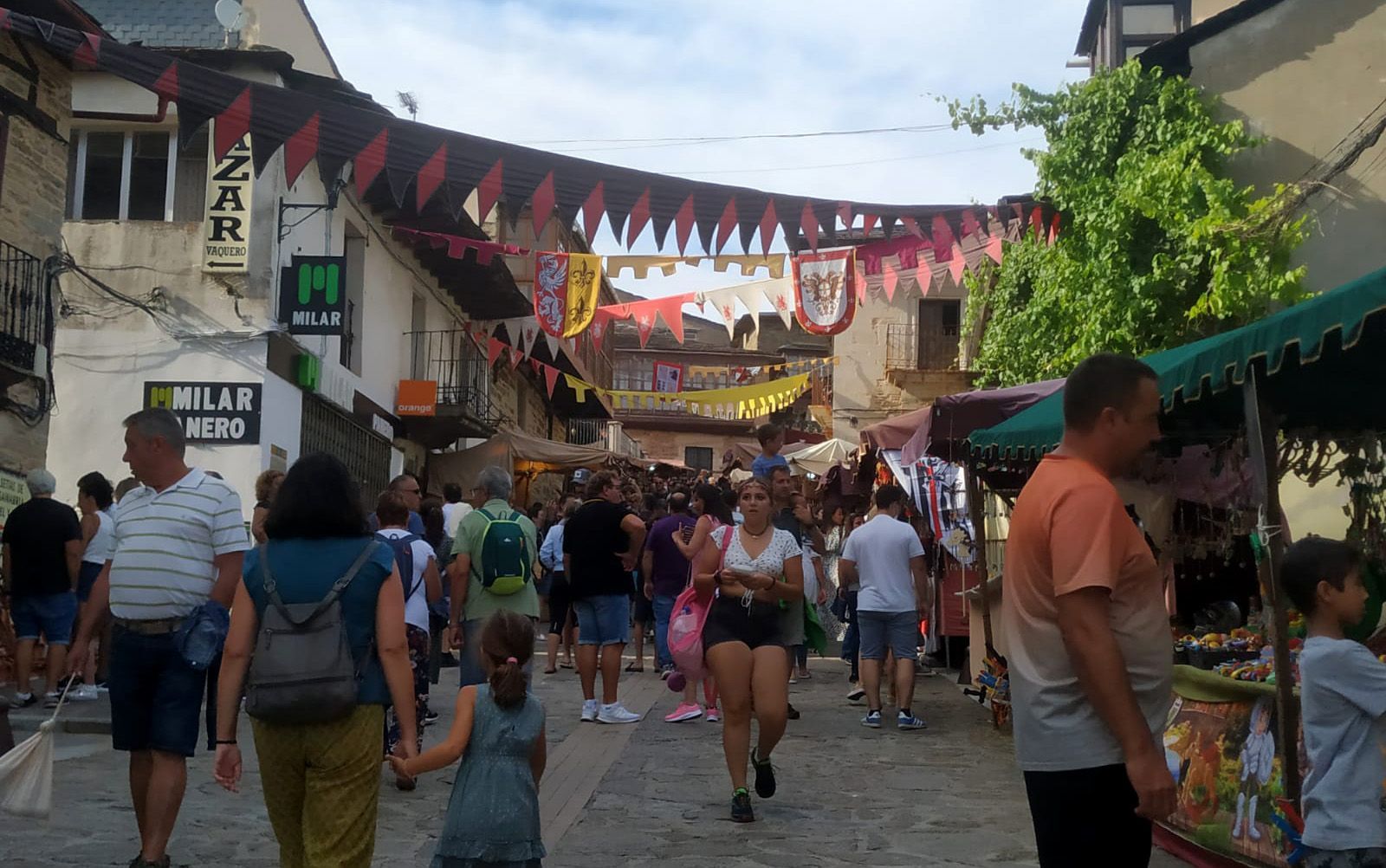 mercado-medieval-de-puebla-de-sanabria-2022-35