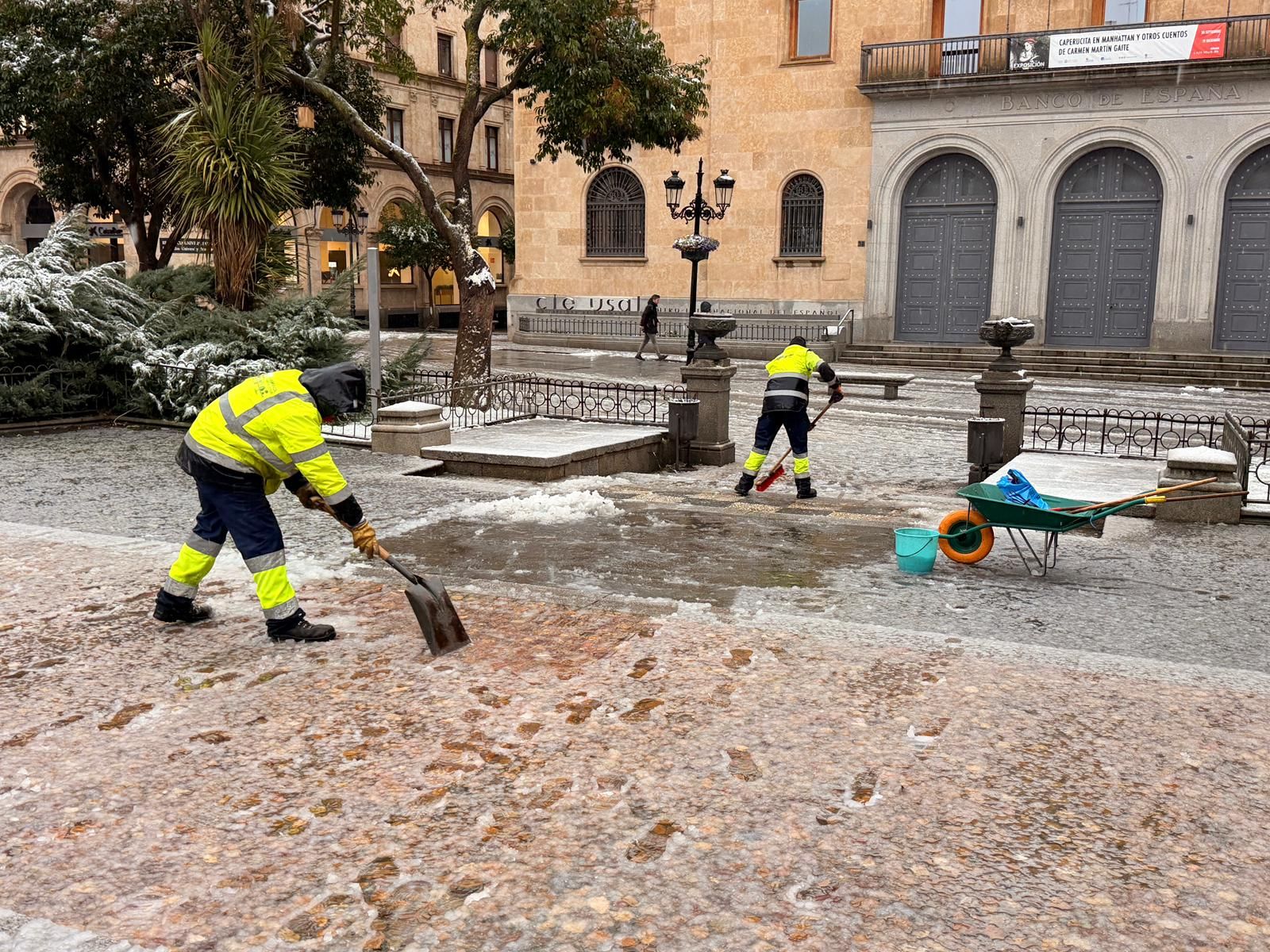 Dispositivo para actuar frente a la nieve del Ayuntamiento de Salamanca