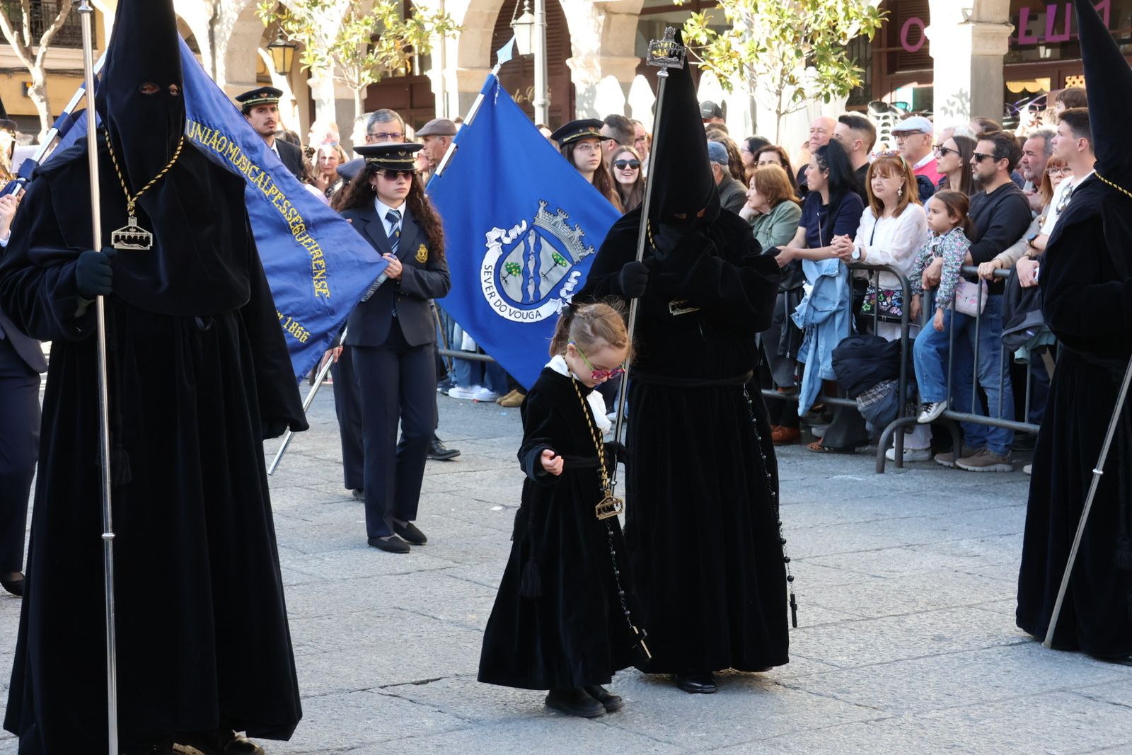 GALERÍA | Revive en imágenes la procesión del Santo Entierro