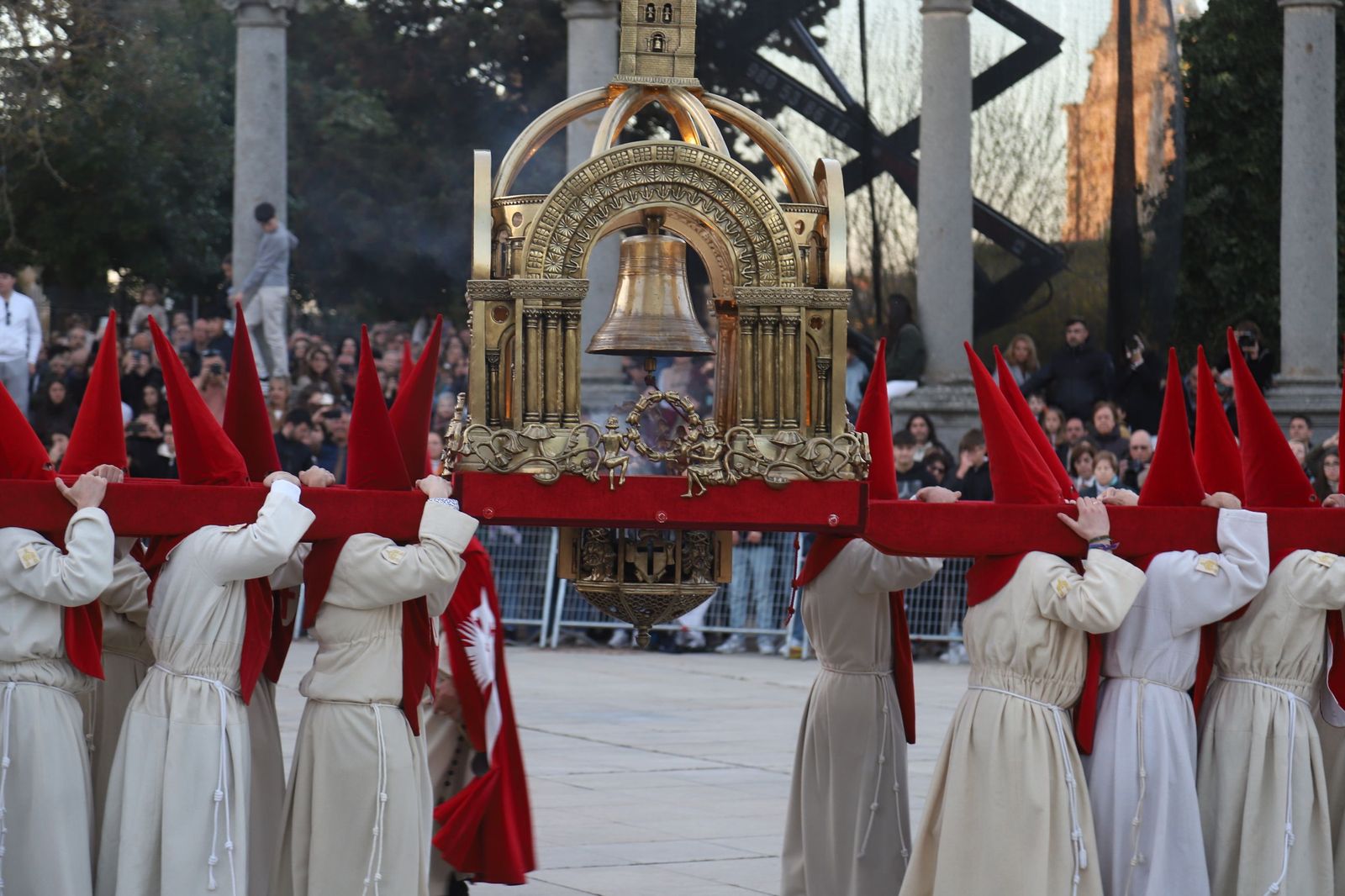 GALERÍA | Revive en imágenes la procesión del Silencio