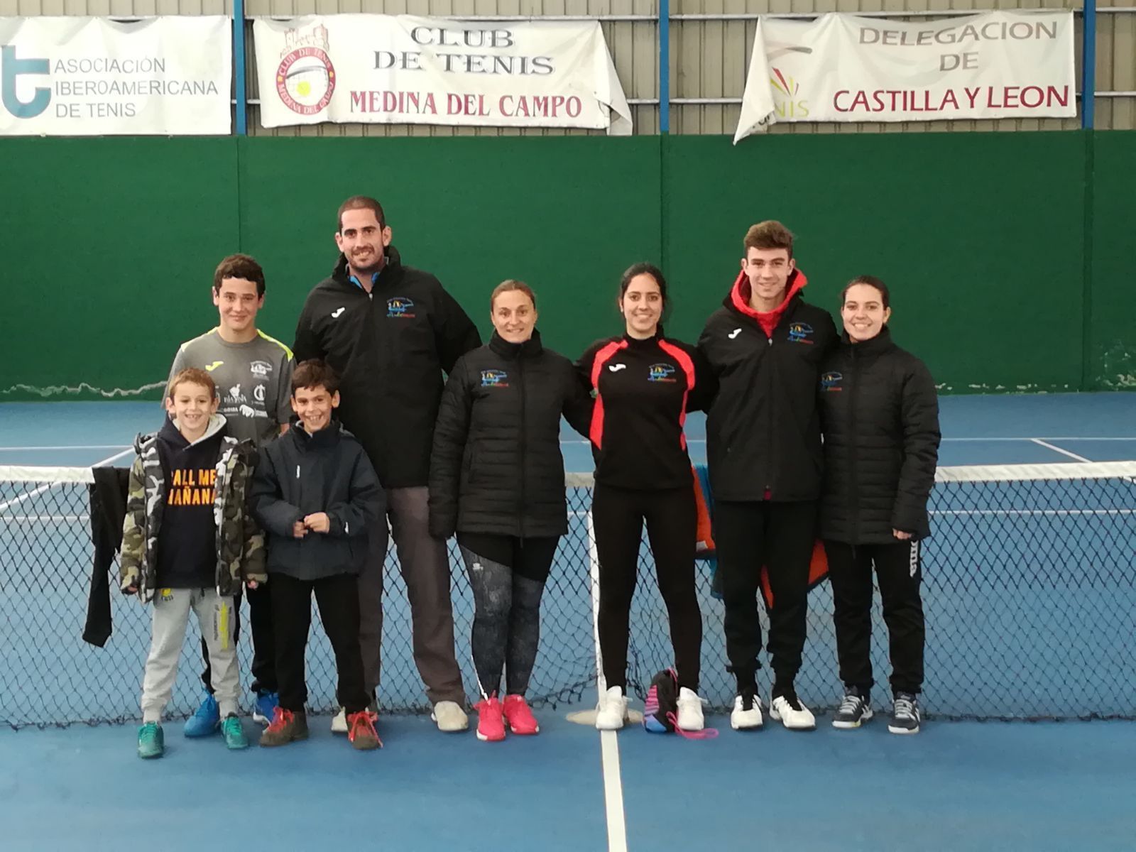 Foto desplazados a Medina Club Tenis Alba de Tormes