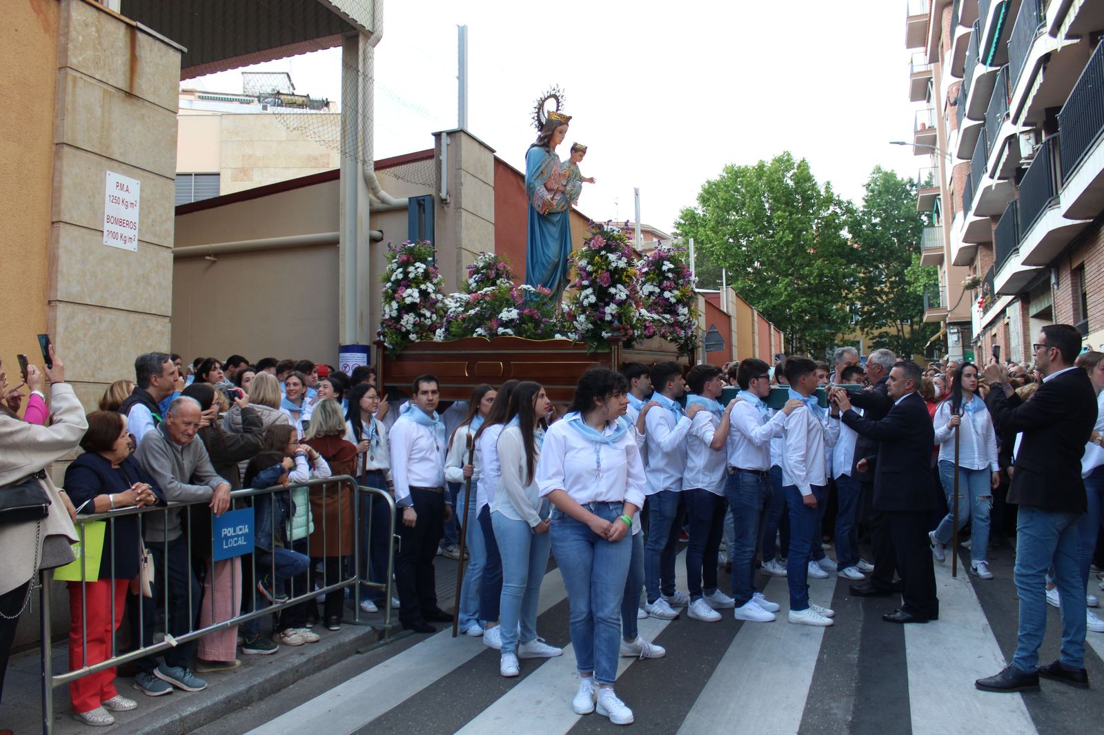 procesion-maria-auxiliadora-26