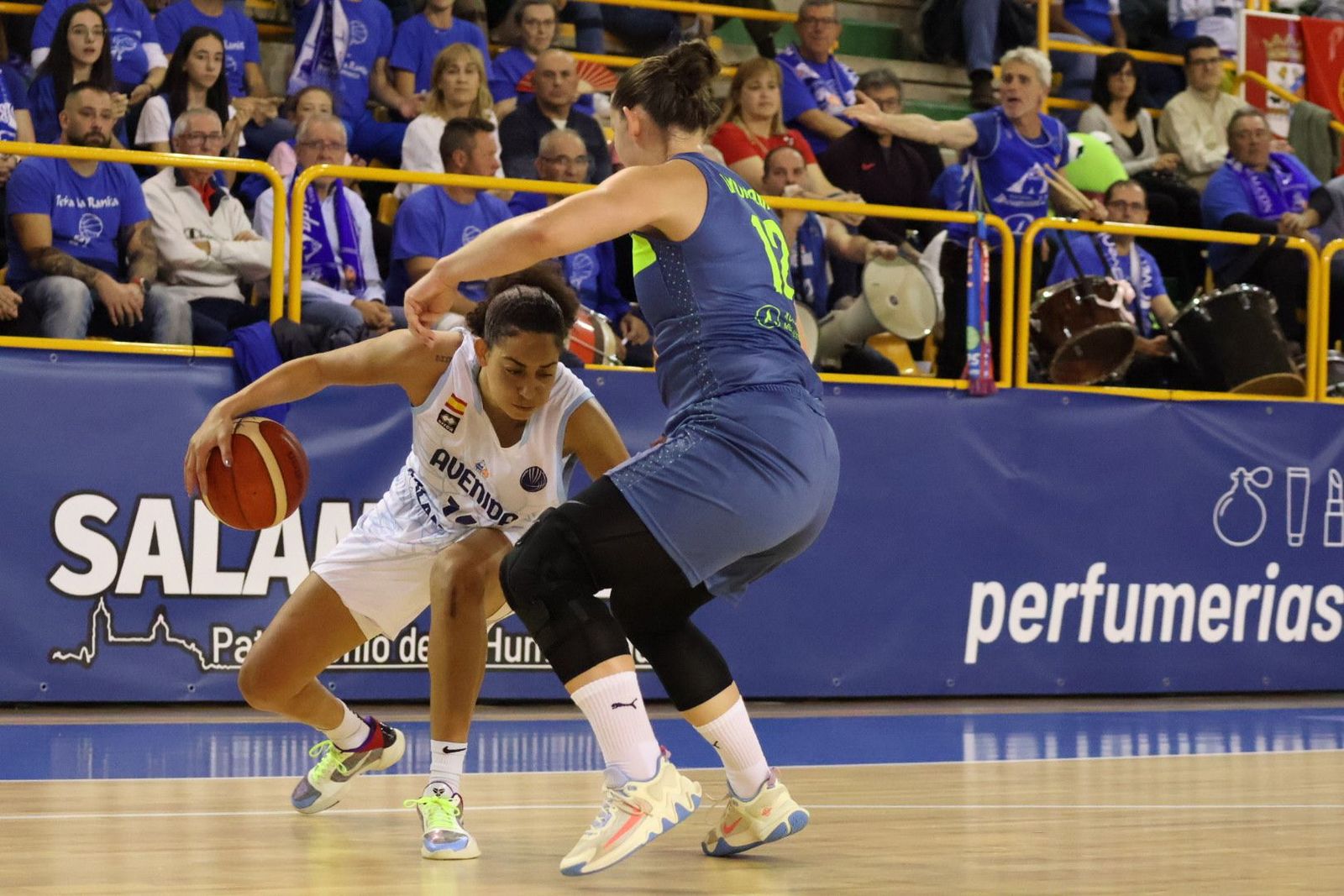 Perfumerías Avenida - USK Praga