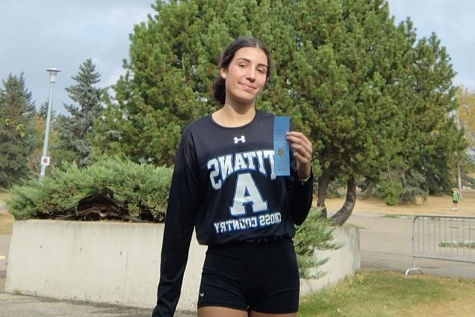 Laura Maniega brilla en Canadá y se clasifica para la próxima ronda universitaria