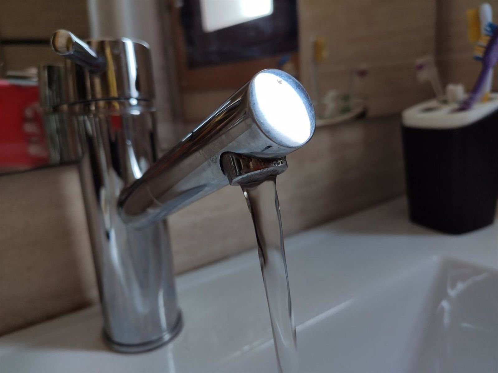 Sigue estos consejos para minimizar el consumo de agua en el hogar y costes