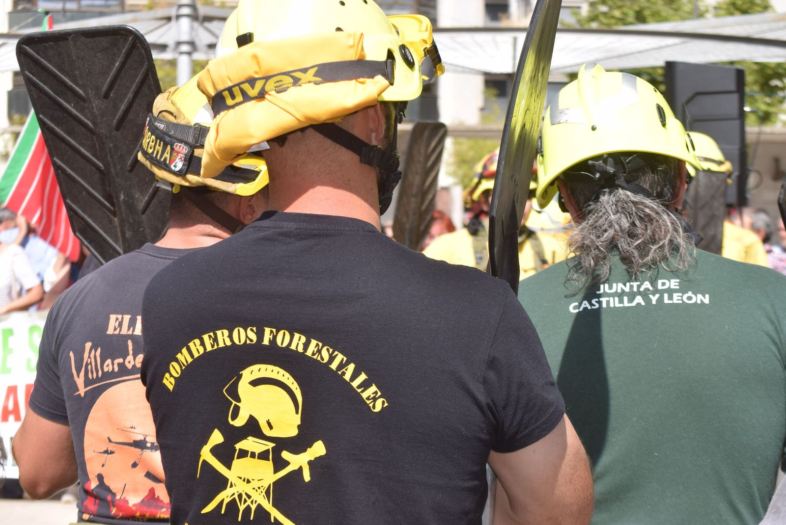 Concentración para reclamar "respeto y justicia" para Zamora tras los incendios