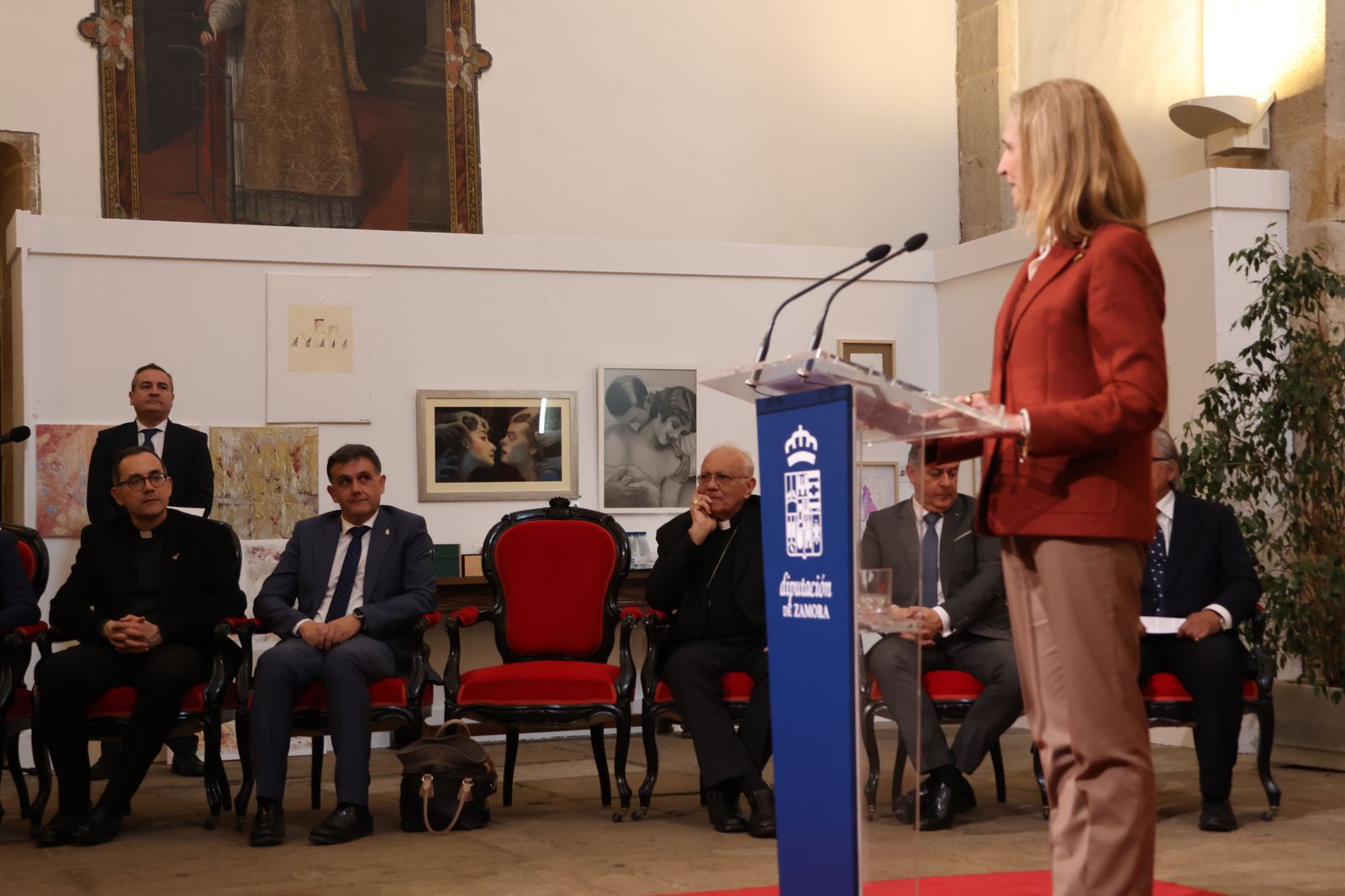 visita-de-la-infanta-elena-a-zamora-55