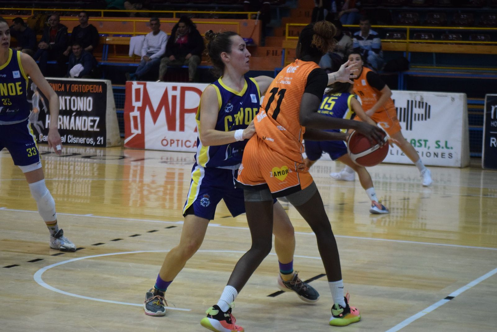 cd-zamarat-real-canoe-8