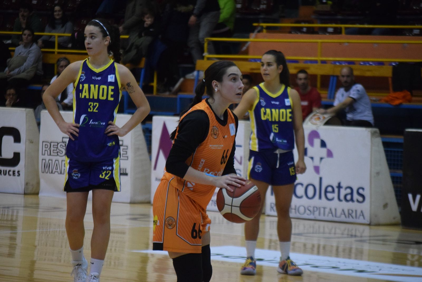 cd-zamarat-real-canoe-41