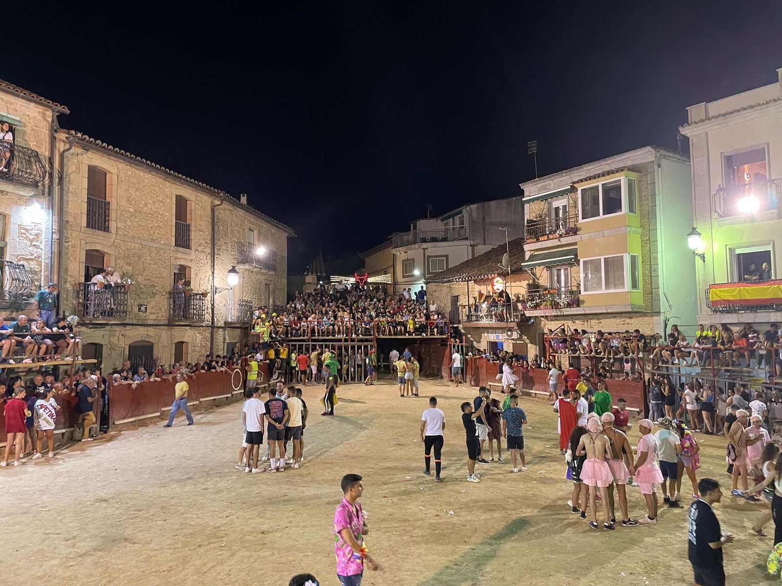 Capea Nocturna en Aldeadávila
