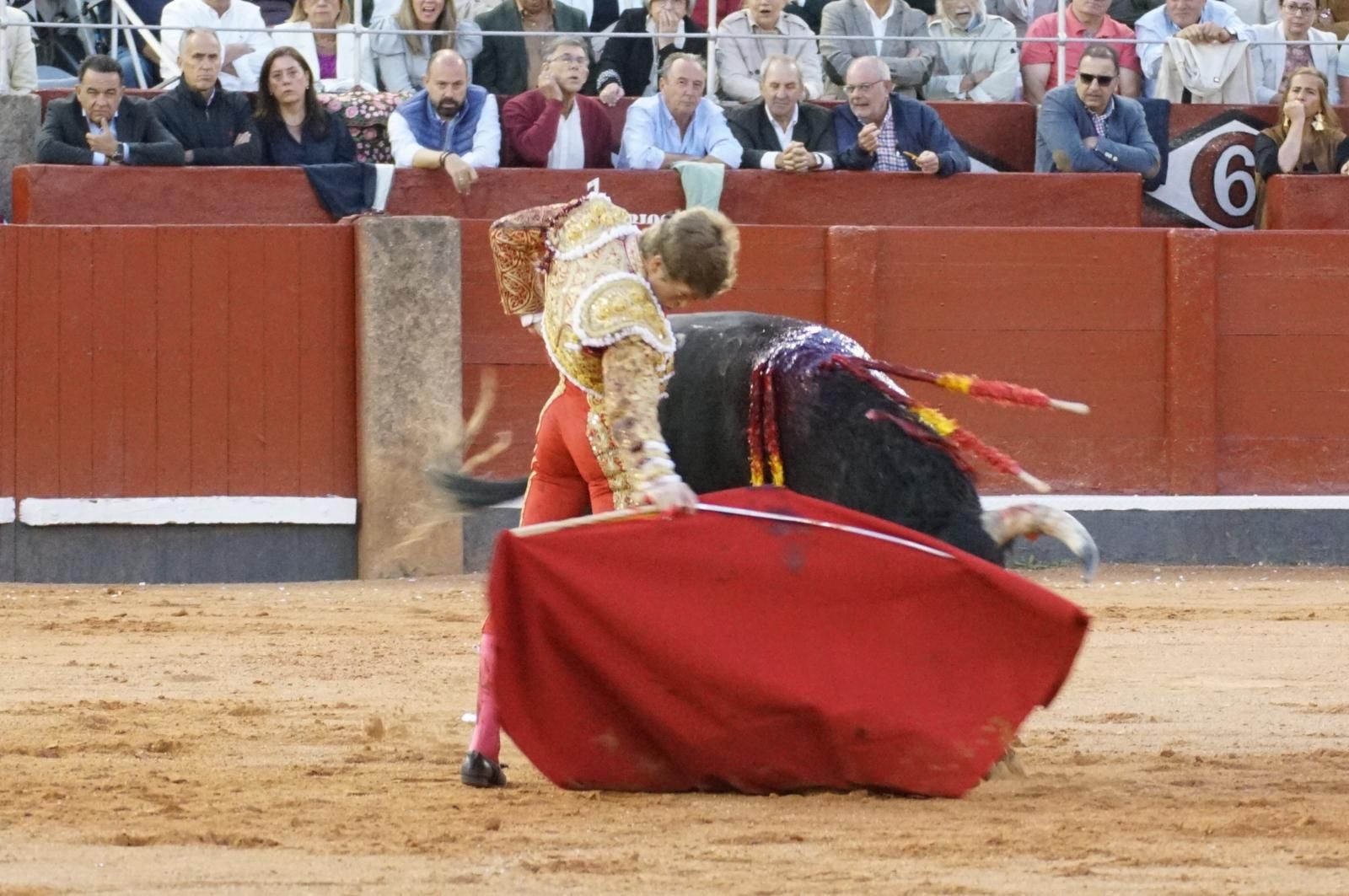 La corrida concurso para despedir la feria con Morante, Talavante y Borja Jiménez: imágenes de los mejores momentos en La Glorieta