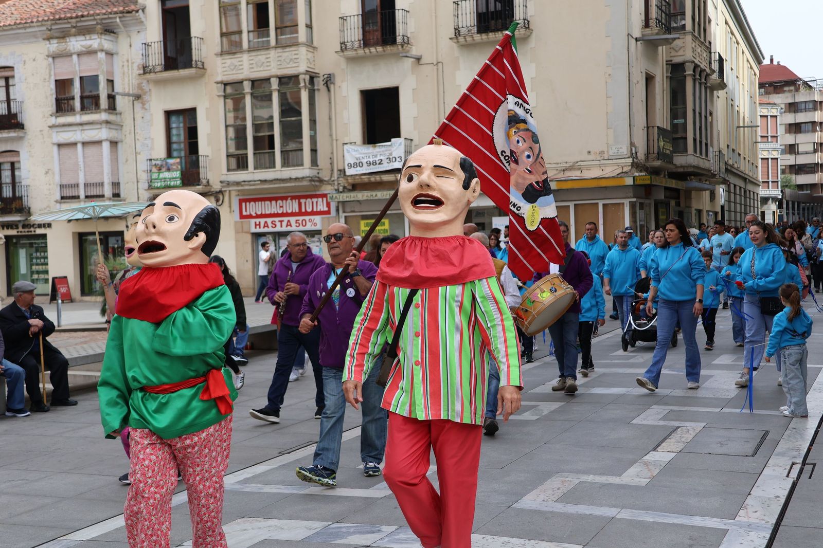GALERÍA | Marcha solidaria para celebrar el día del autismo en Zamora