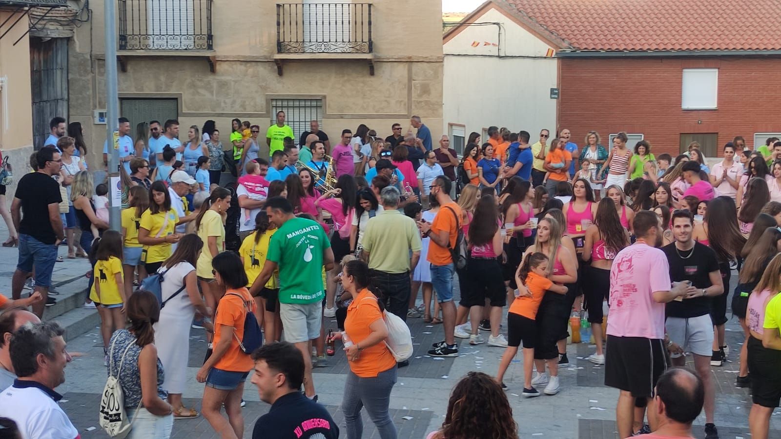 comienzan-las-fiestas-en-la-boveda-de-toro-4