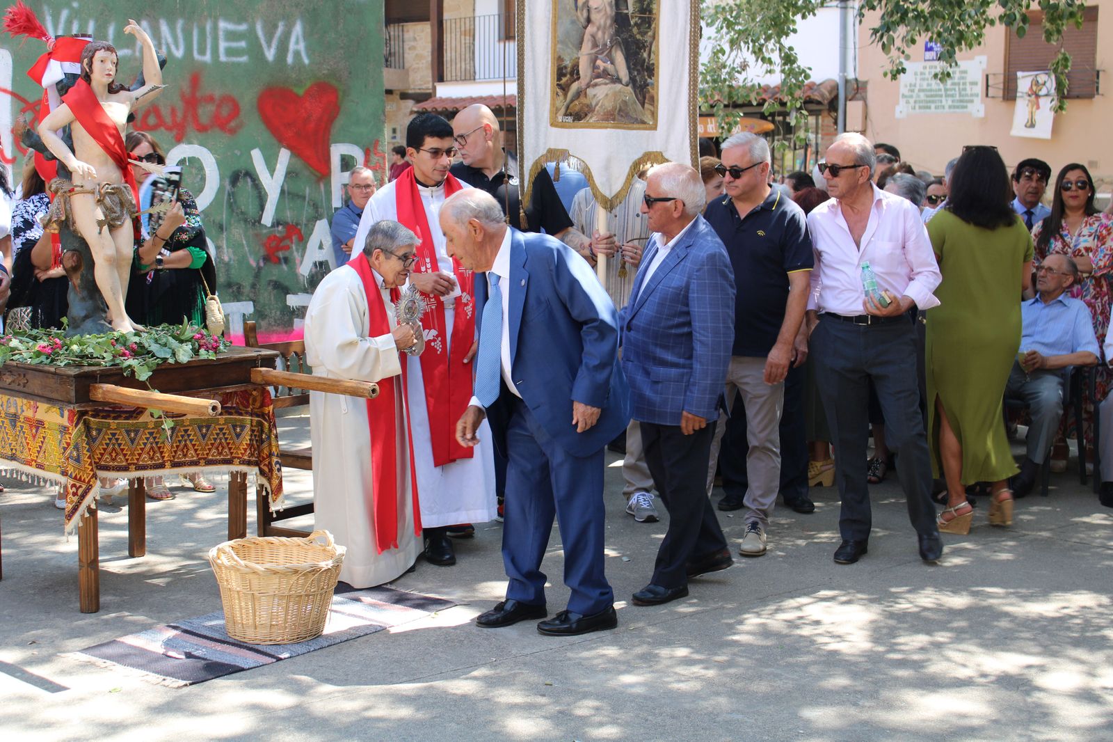 procesion-y-ofertorio-villanueva-del-conde-68