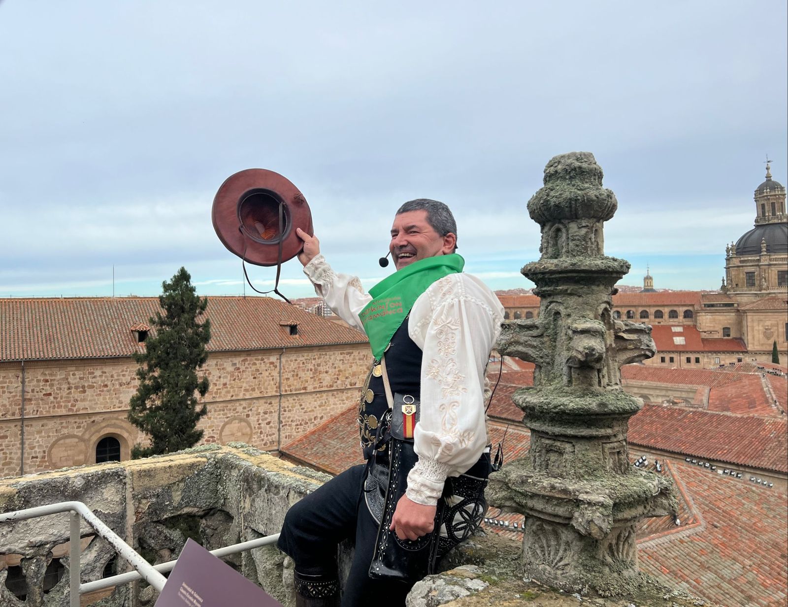 whatsapp-image-2023-10-31-at-13-41-57