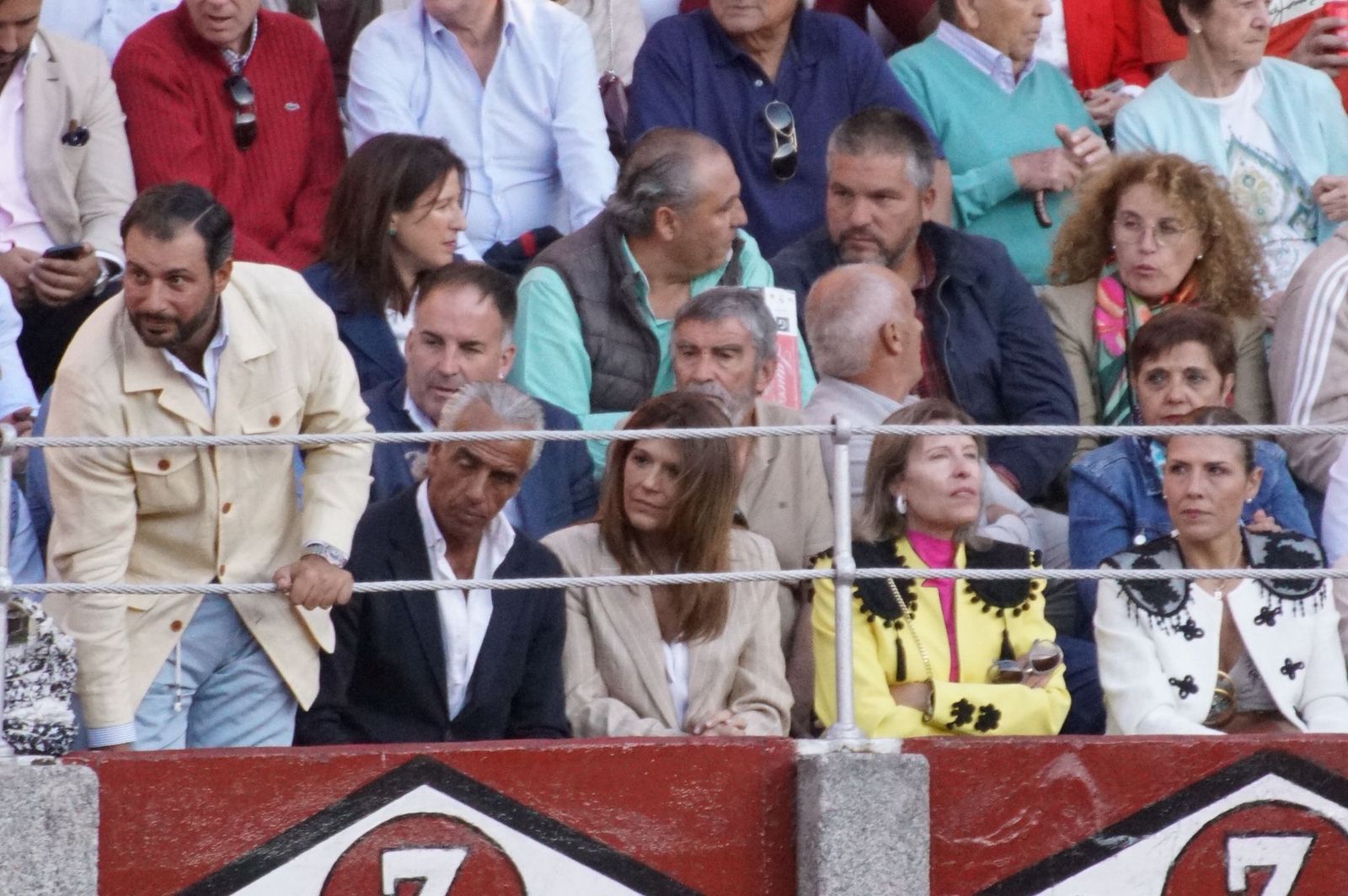 Así ha vivido la afición salmantina el adiós a la feria desde los tendidos: imágenes del ambiente en la corrida concurso