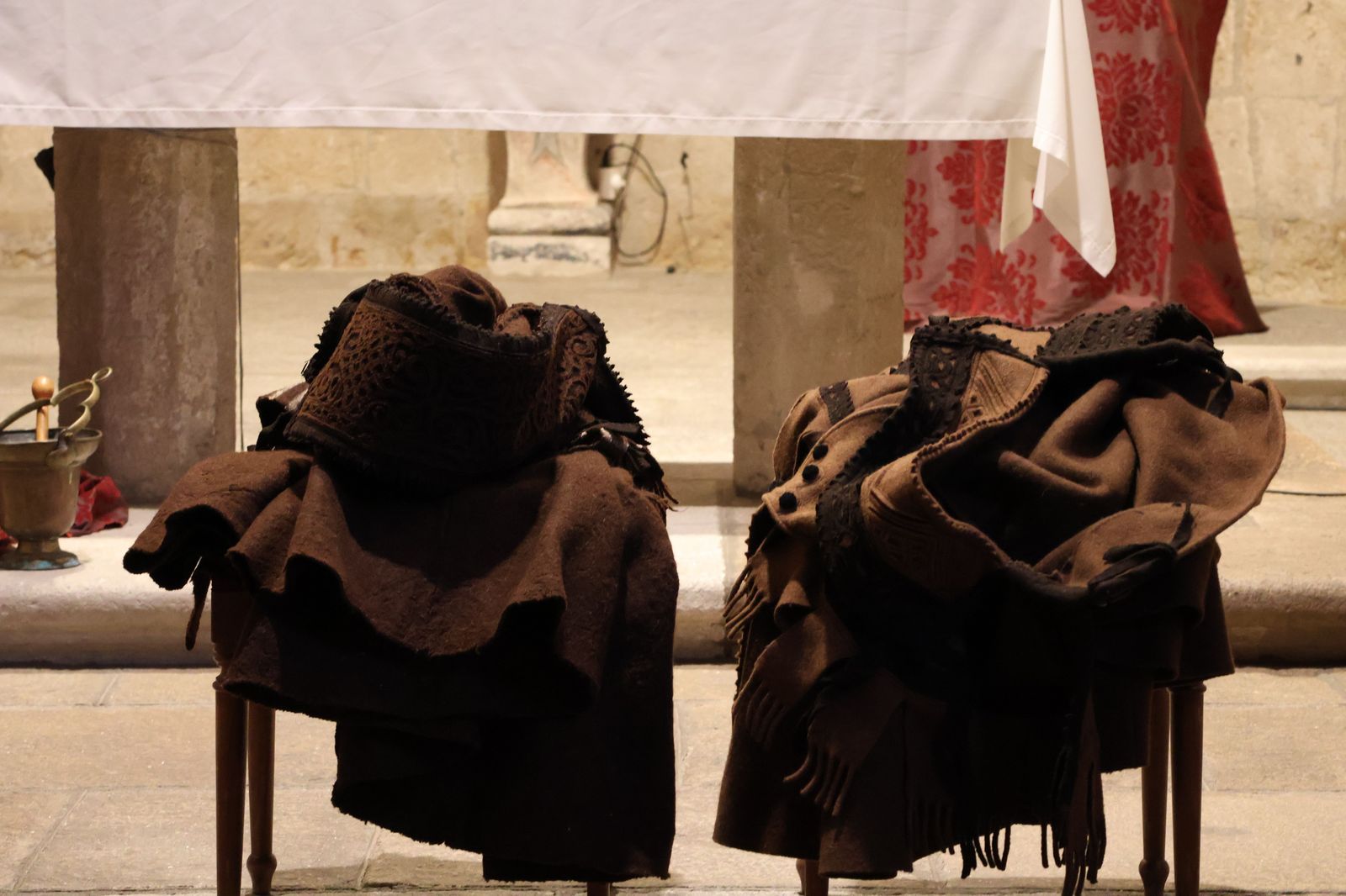 Entrada de nuevos hermanos en las la Hermandad Penitencial del Santísimo Cristo del Amparo.