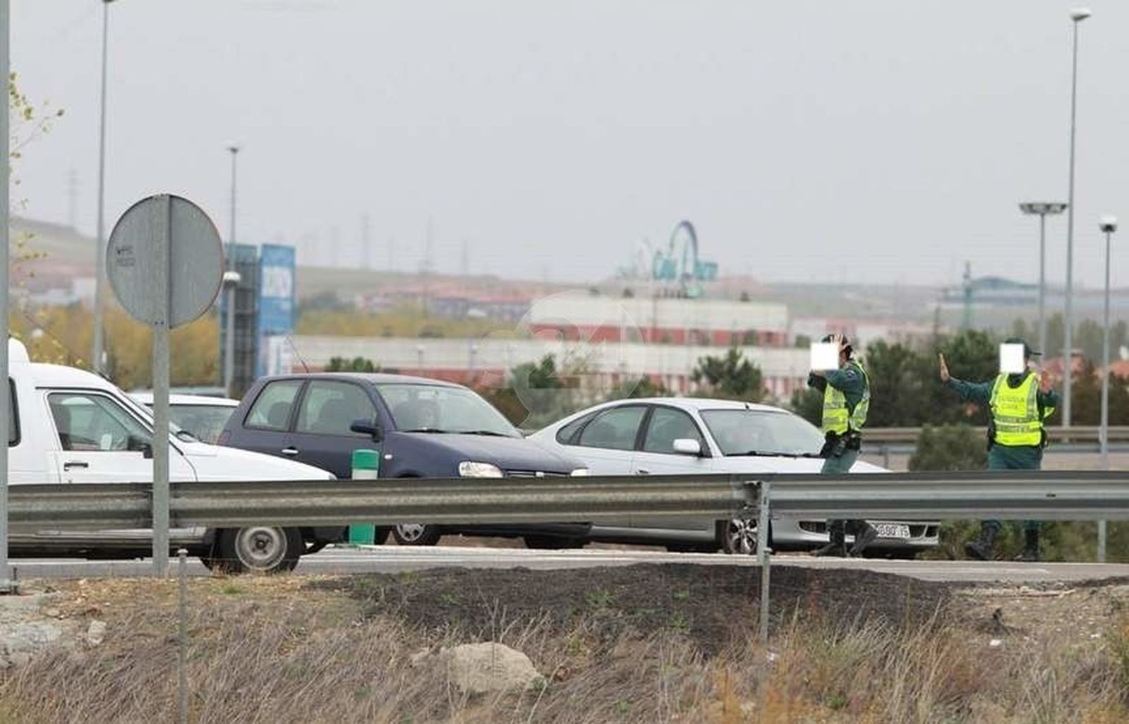 Dos heridos en una nueva colisión en la rotonda del Leclerc