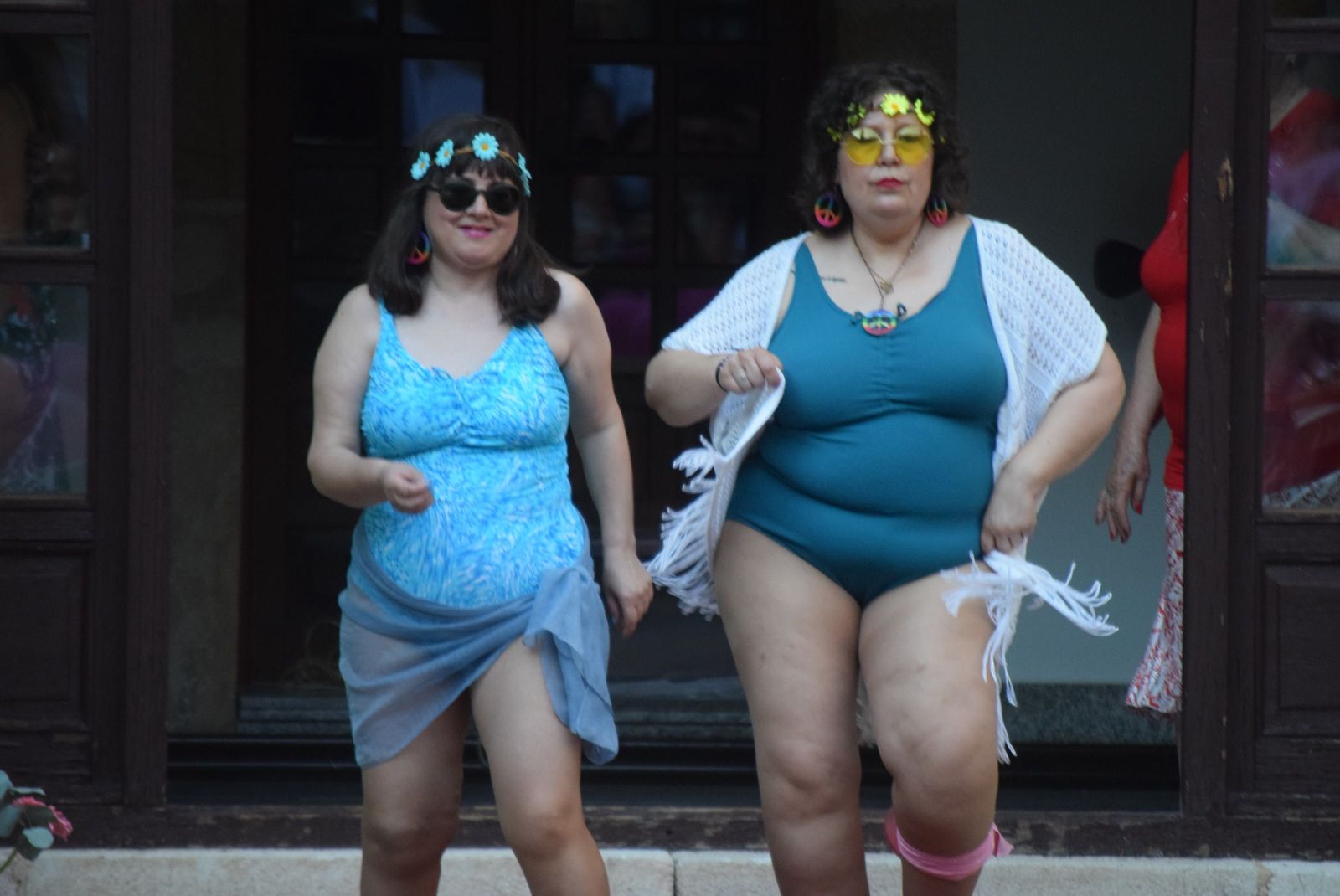 xx-desfile-de-lenceria-y-ropa-de-bano-aecc-4