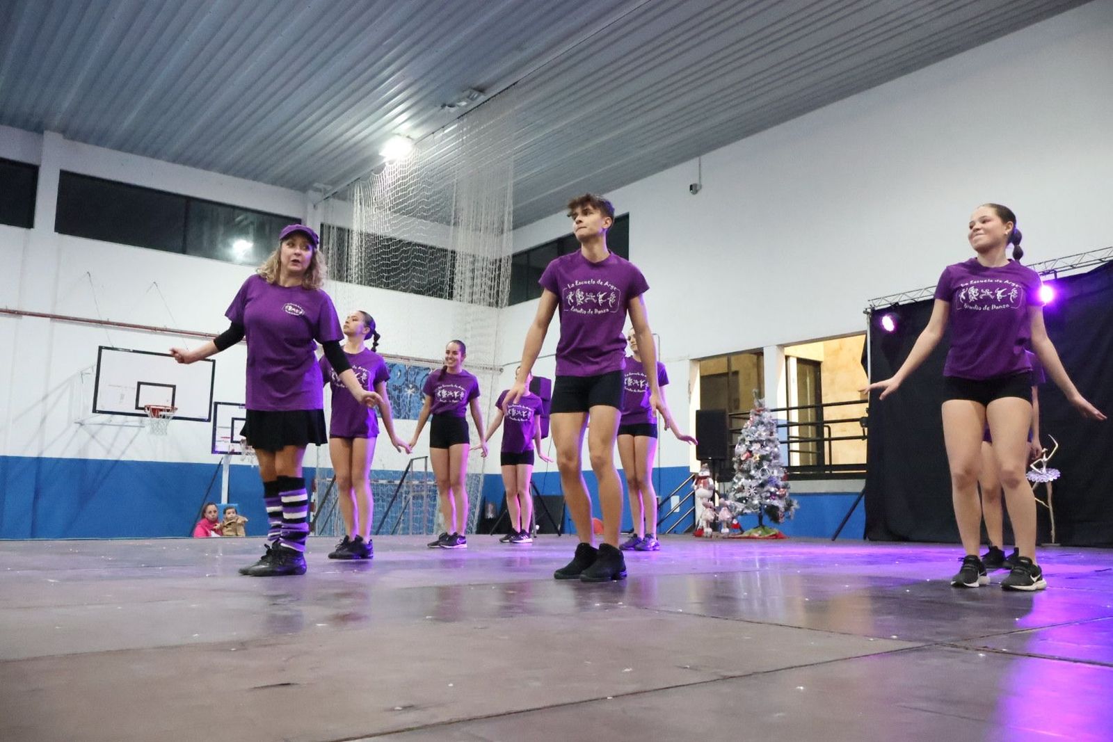 Baile de Navidad en Villamayor