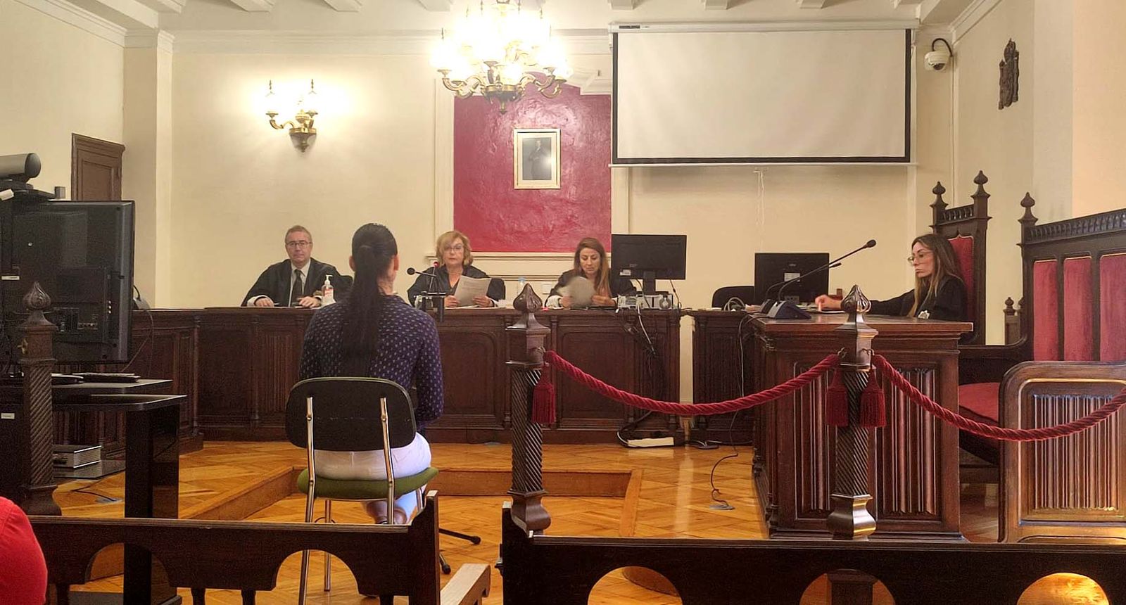 Juicio contra la acusada de un delito de tráfico de drogas este lunes