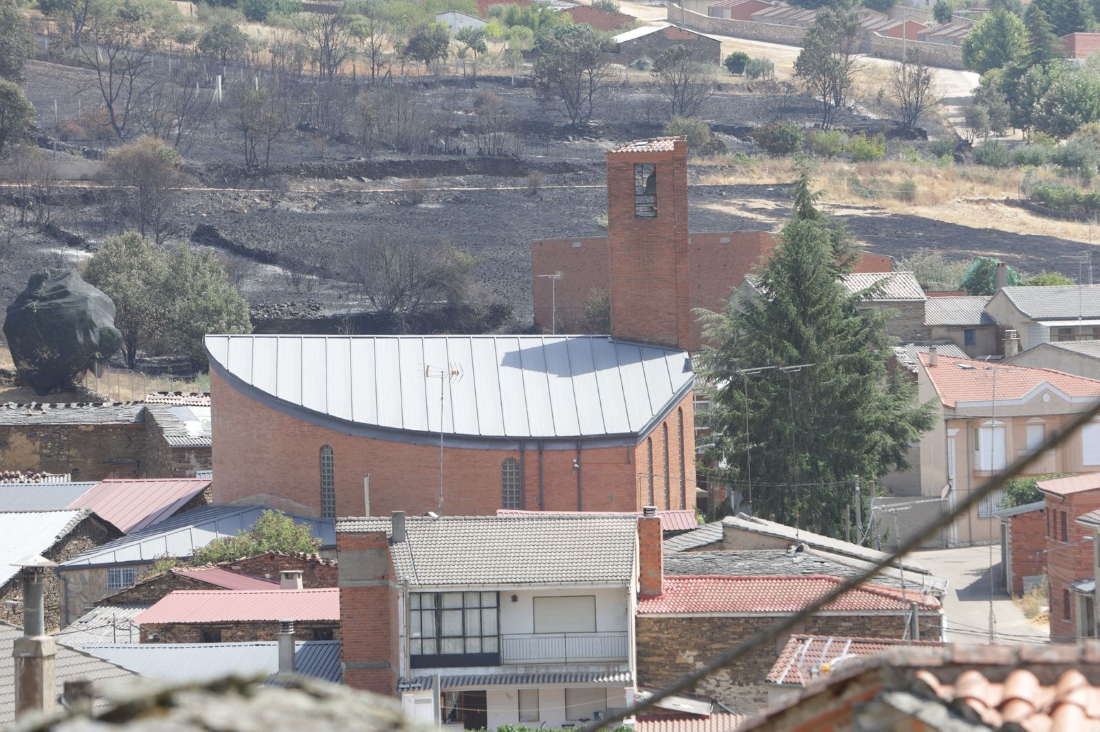 Incendio de Puercas. La situación entre Abejera y Riofrío