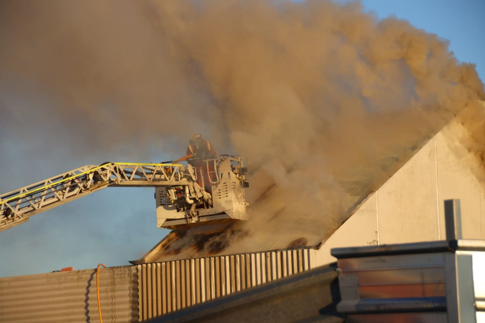 Incendio en una residencia de la avenida Dolores Cebrián