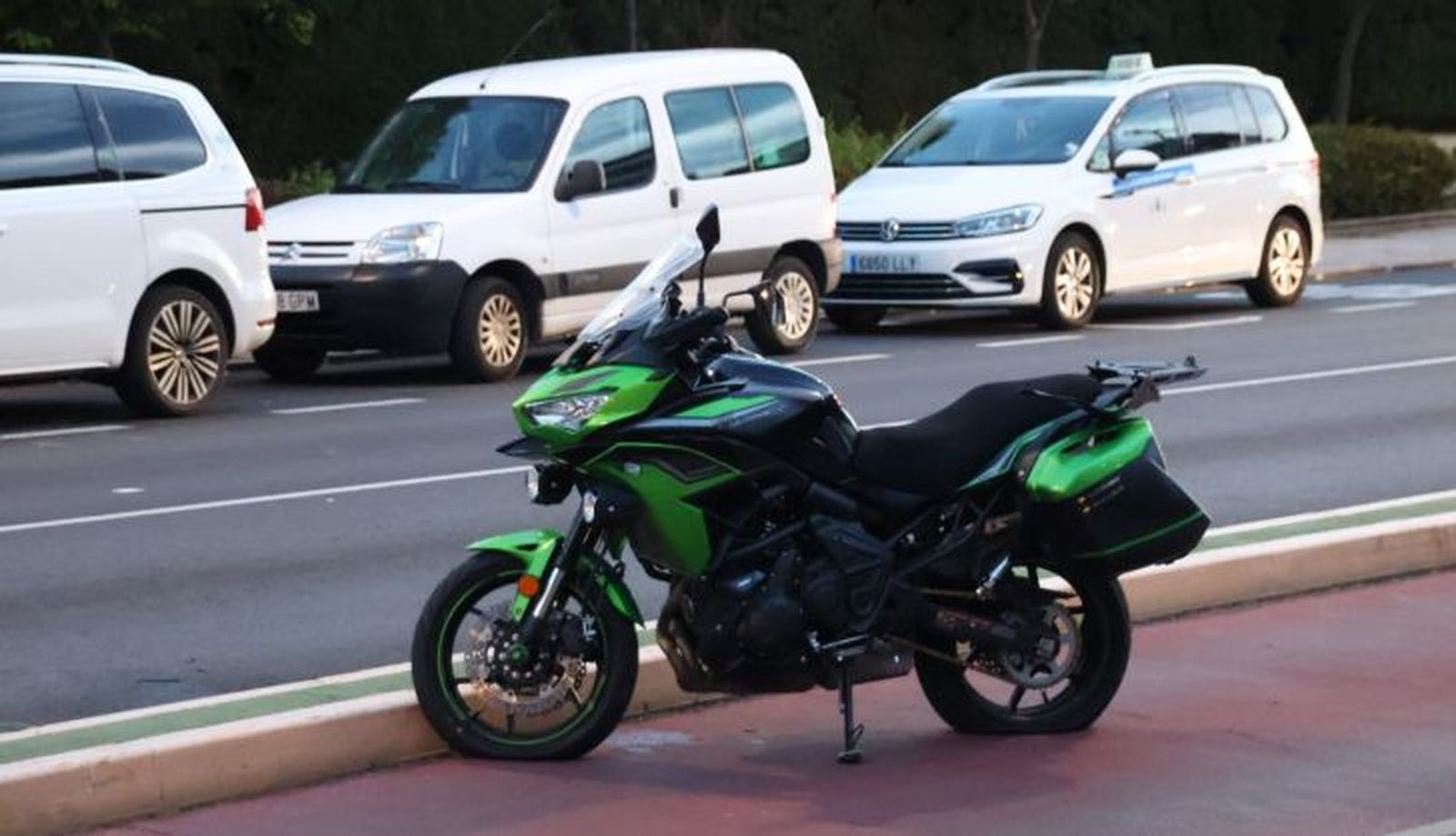 Fallece un motorista tras colisionar con una señal en Santa Marta de Tormes (4)