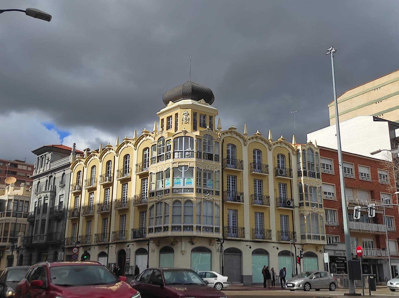 Tiempo Zamora. Cielo cubierto. Nubes. Lluvia