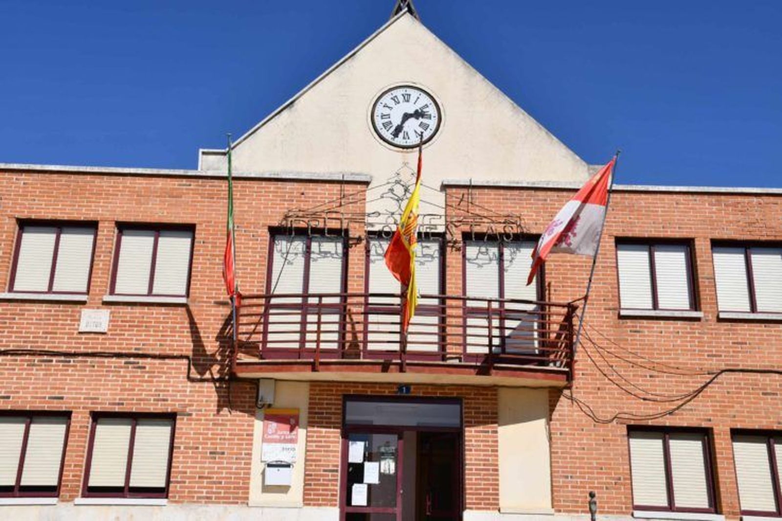 Ayuntamiento de Vezdemarban