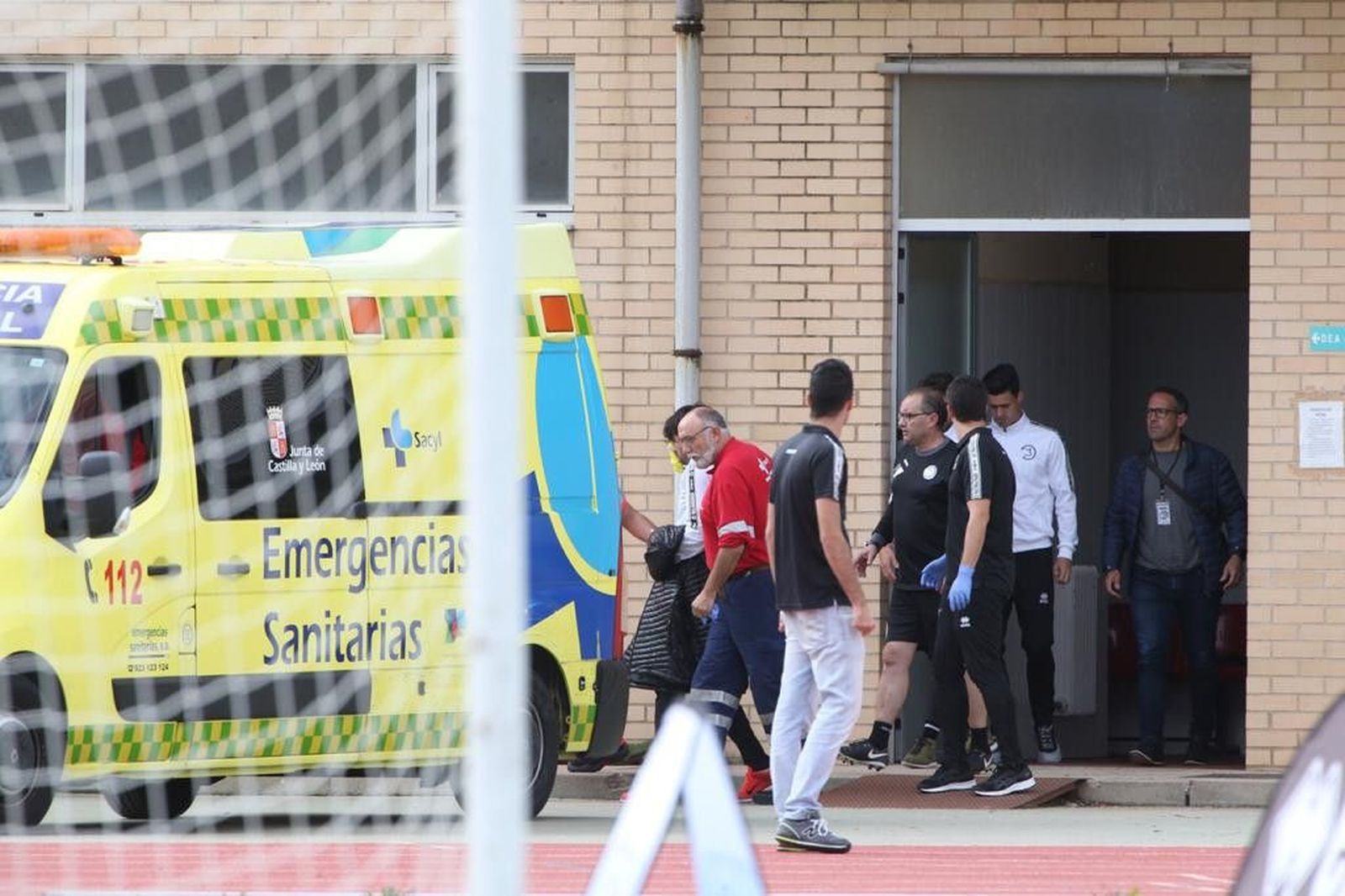 Ambulancia en las pistas