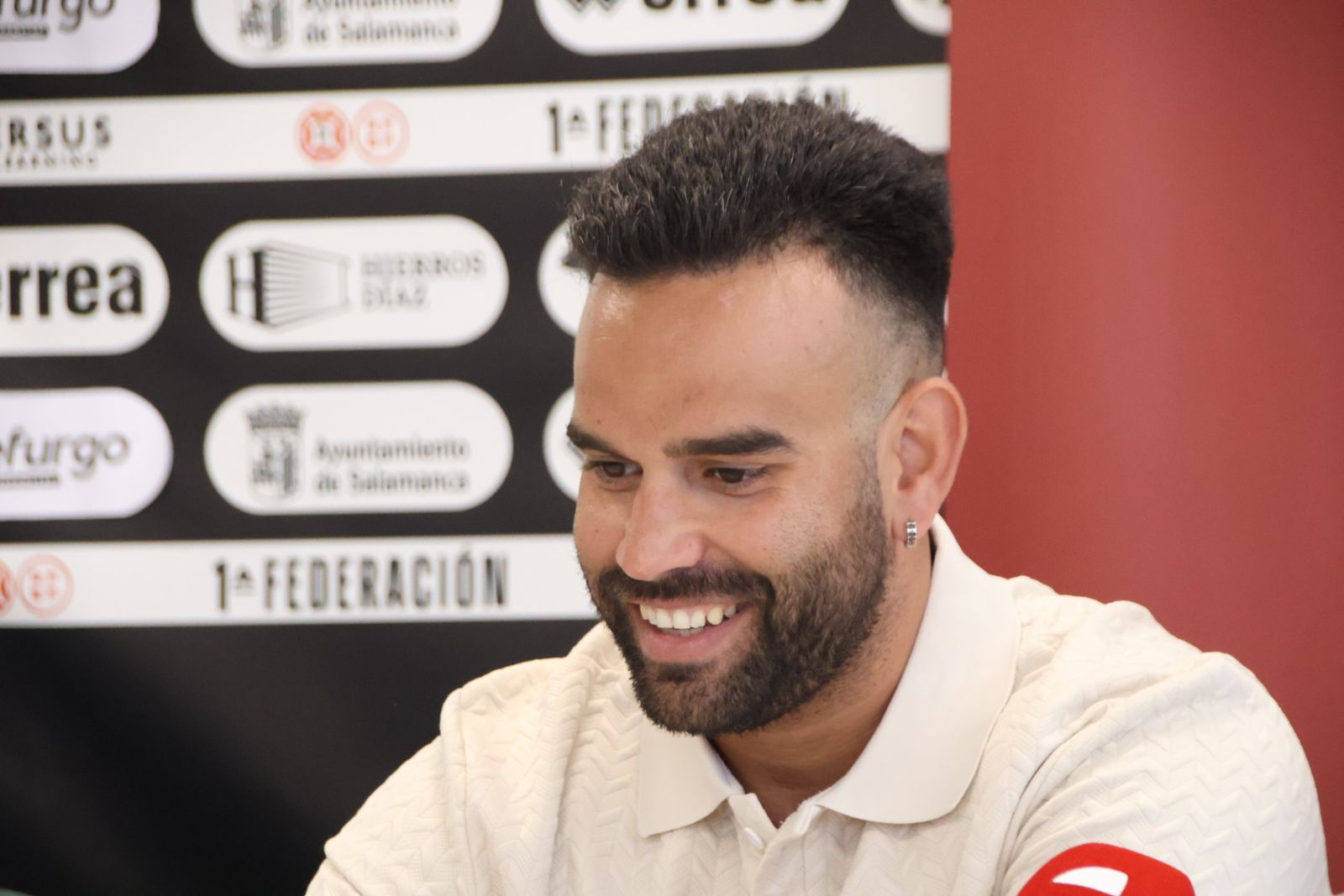 Presentación Gaston Vallés