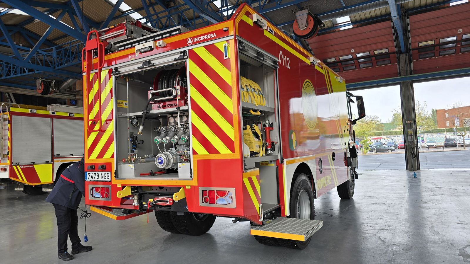 Presentación del nuevo vehículo nodriza del Servicio de Prevención, Extinción de Incendios y Salvamento