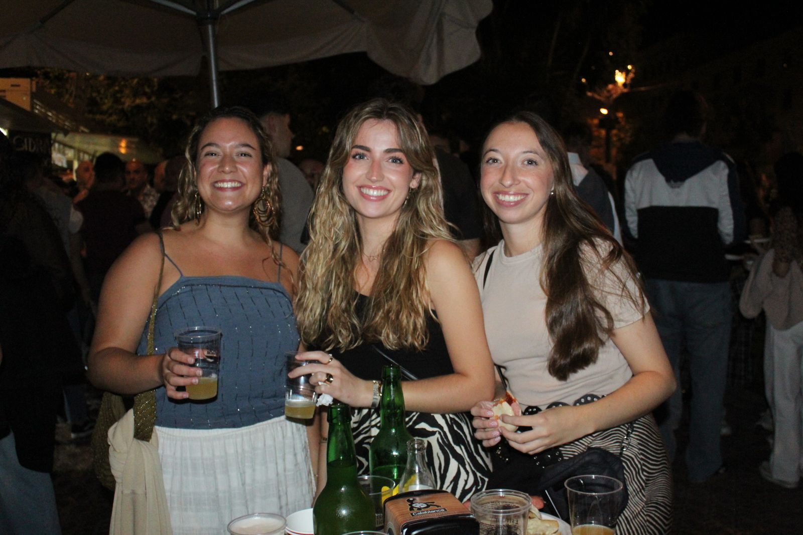 Ambiente en la Feria de Día en la tarde de este jueves