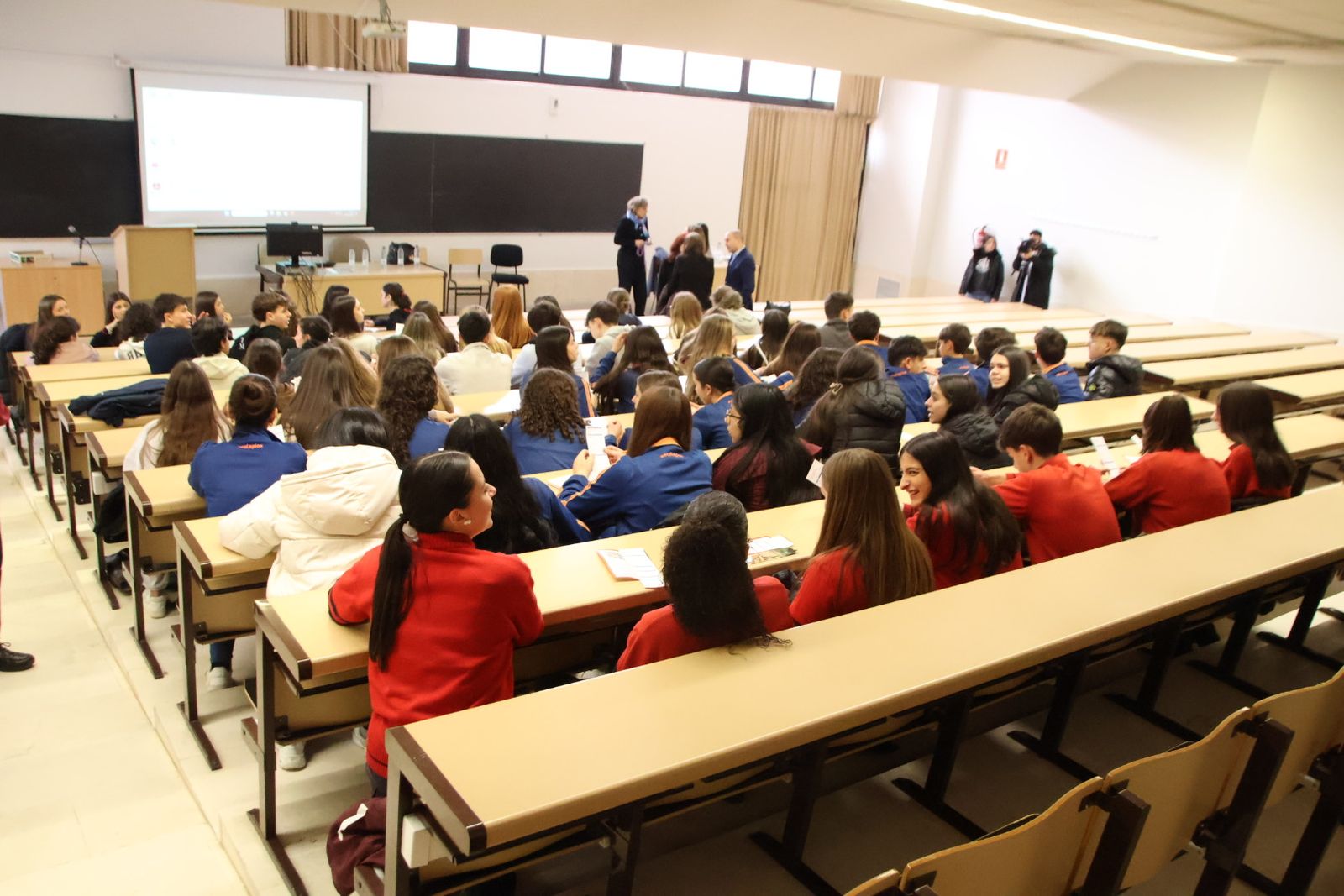 Más de 550 estudiantes de Bachillerato y ESO participan en los seminarios de Orientación de la Universidad de Salamanca