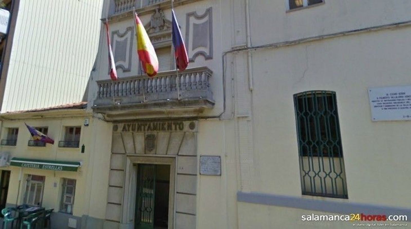 El Ayuntamiento decreta tres días de luto oficial por la muerte de Carrasco