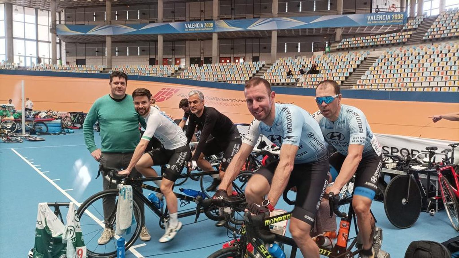 El zamorano Javier Vaquero se proclama campeón de ciclismo en pista de la Comunidad Valenciana