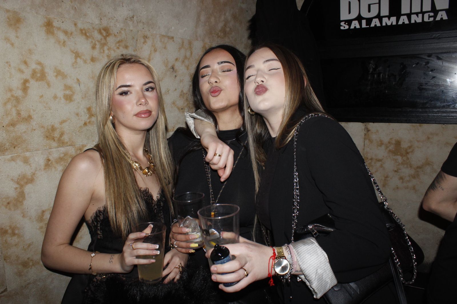 Salamanca de noche, jueves 2 de abril